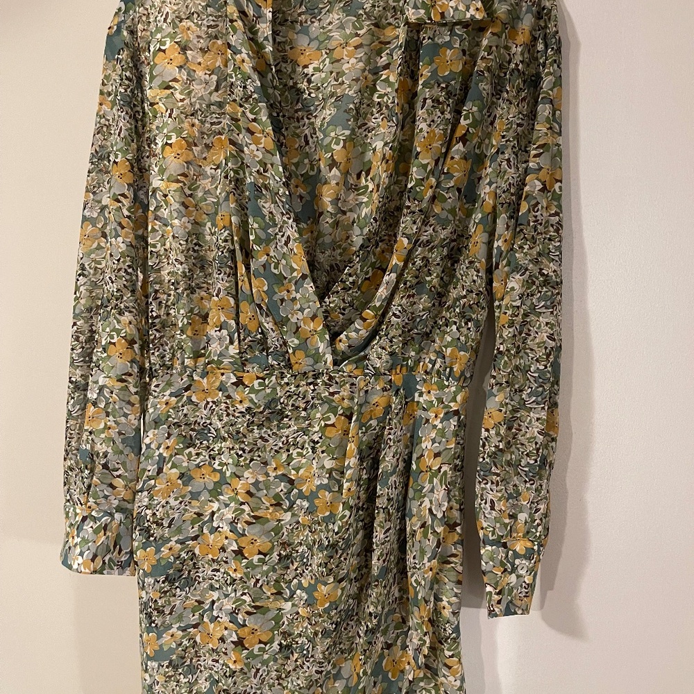Beautiful floral CUPSHE dress/summer cover up S